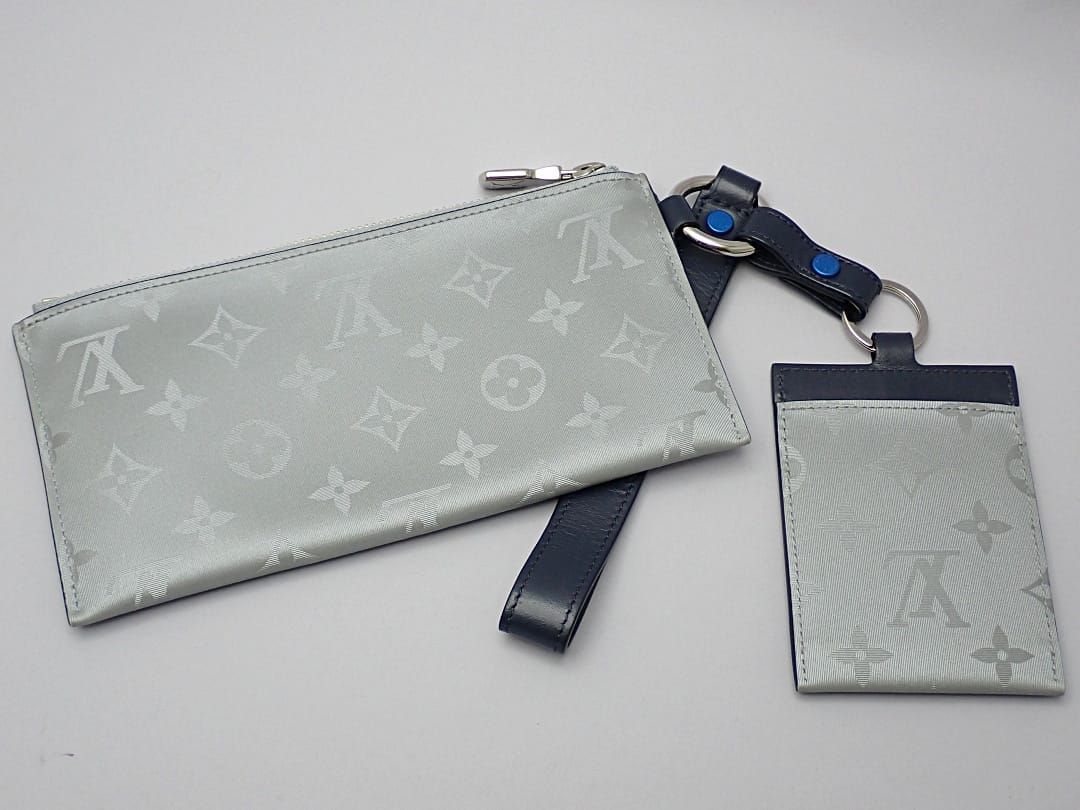 LOUIS VUITTON ルイ・ヴィトン モノグラム サテライト アルファポーチ