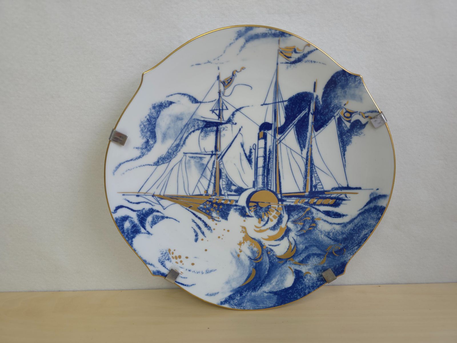 最終お値下げ　Meissen　2001年 イヤープレー　「郵便船ソルヴェイ」 お値下げ Meissen 2001年 イヤープレー 「郵便船ソルヴェイ」