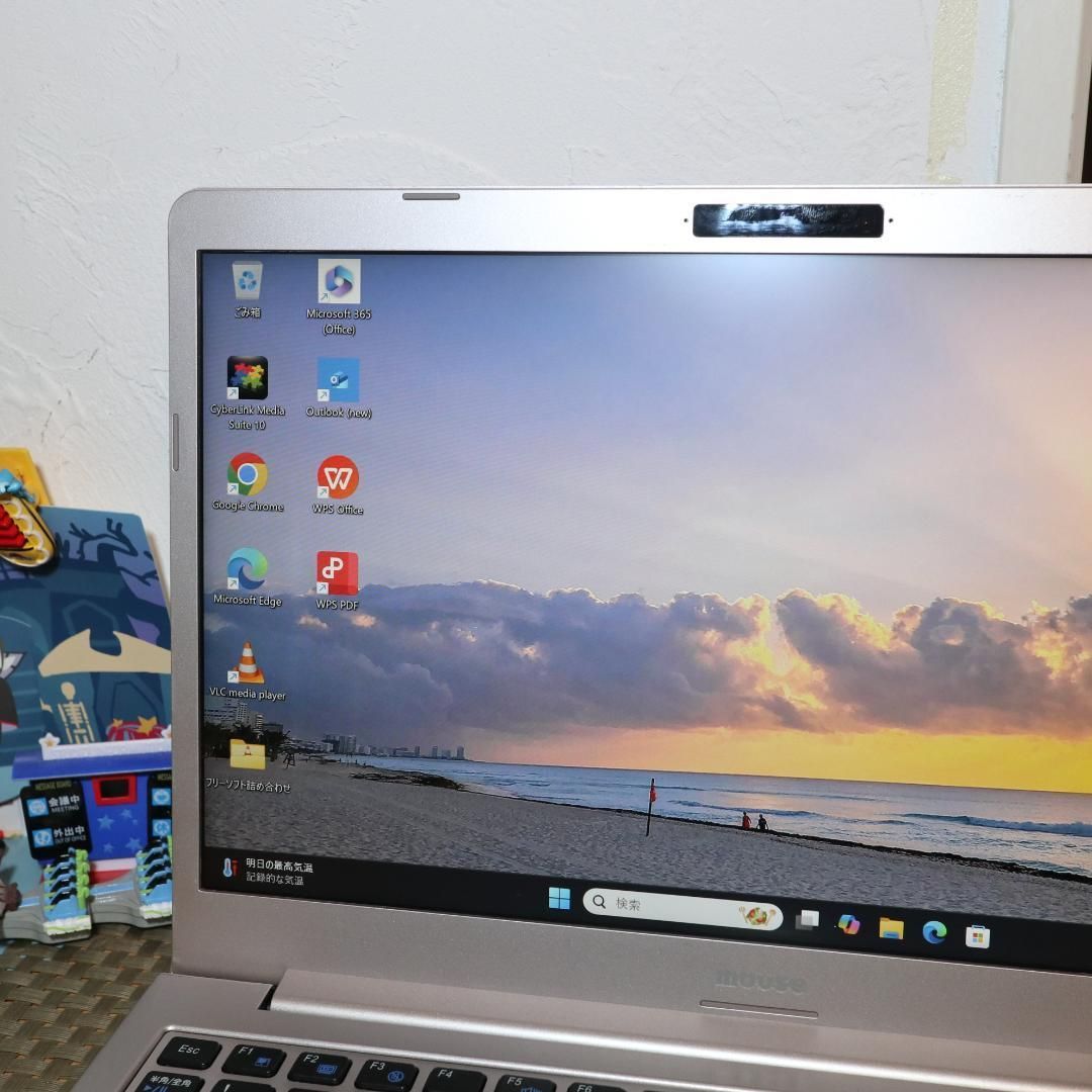 Win11公式対応8世代Corei7|メ16|SSD