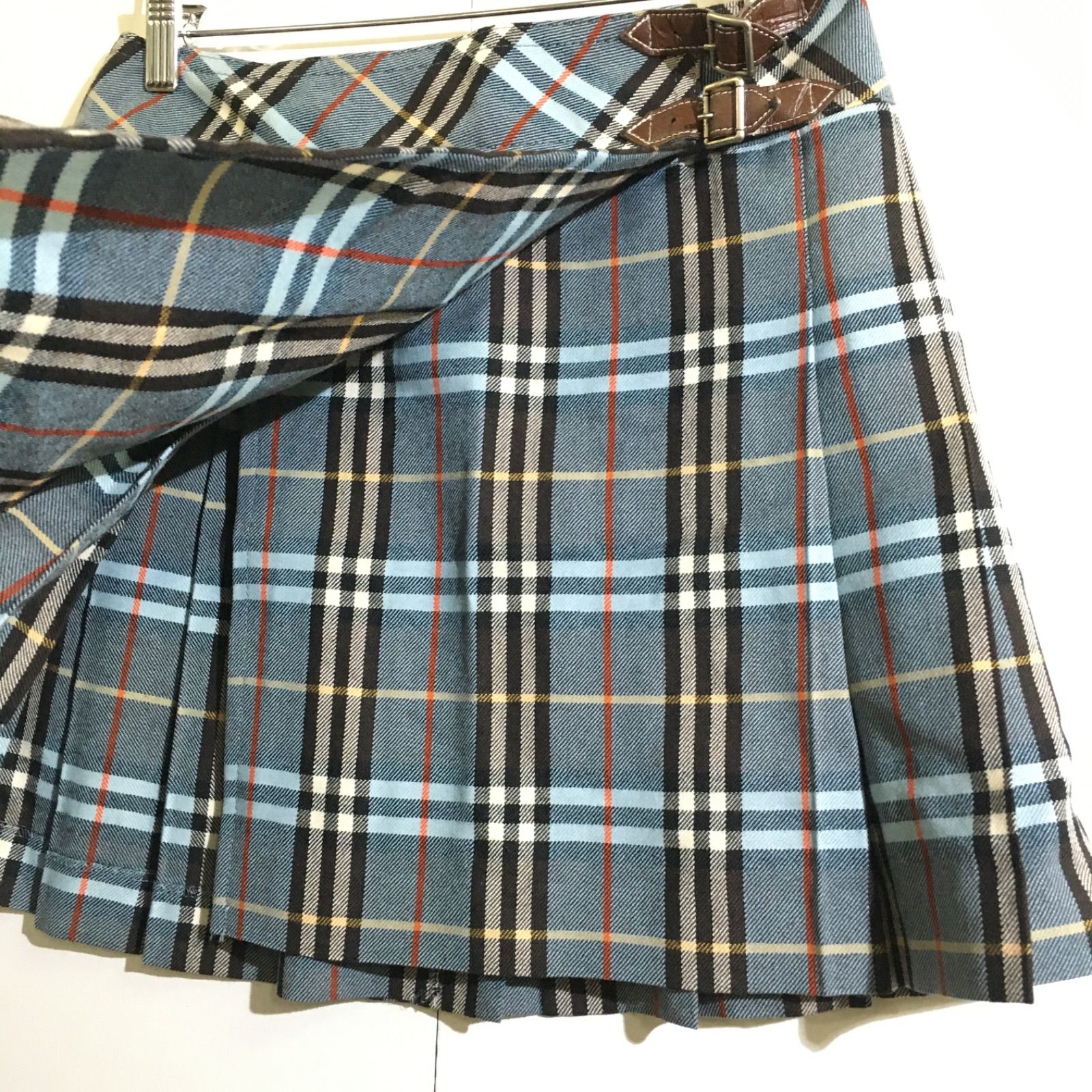 【美品】バーバリー ブルーレーベル　スカート　プリーツ　レザーベルト　38 美品】BURBERRY BLUE LABEL バーバリーブルーレーベル 革ベルト