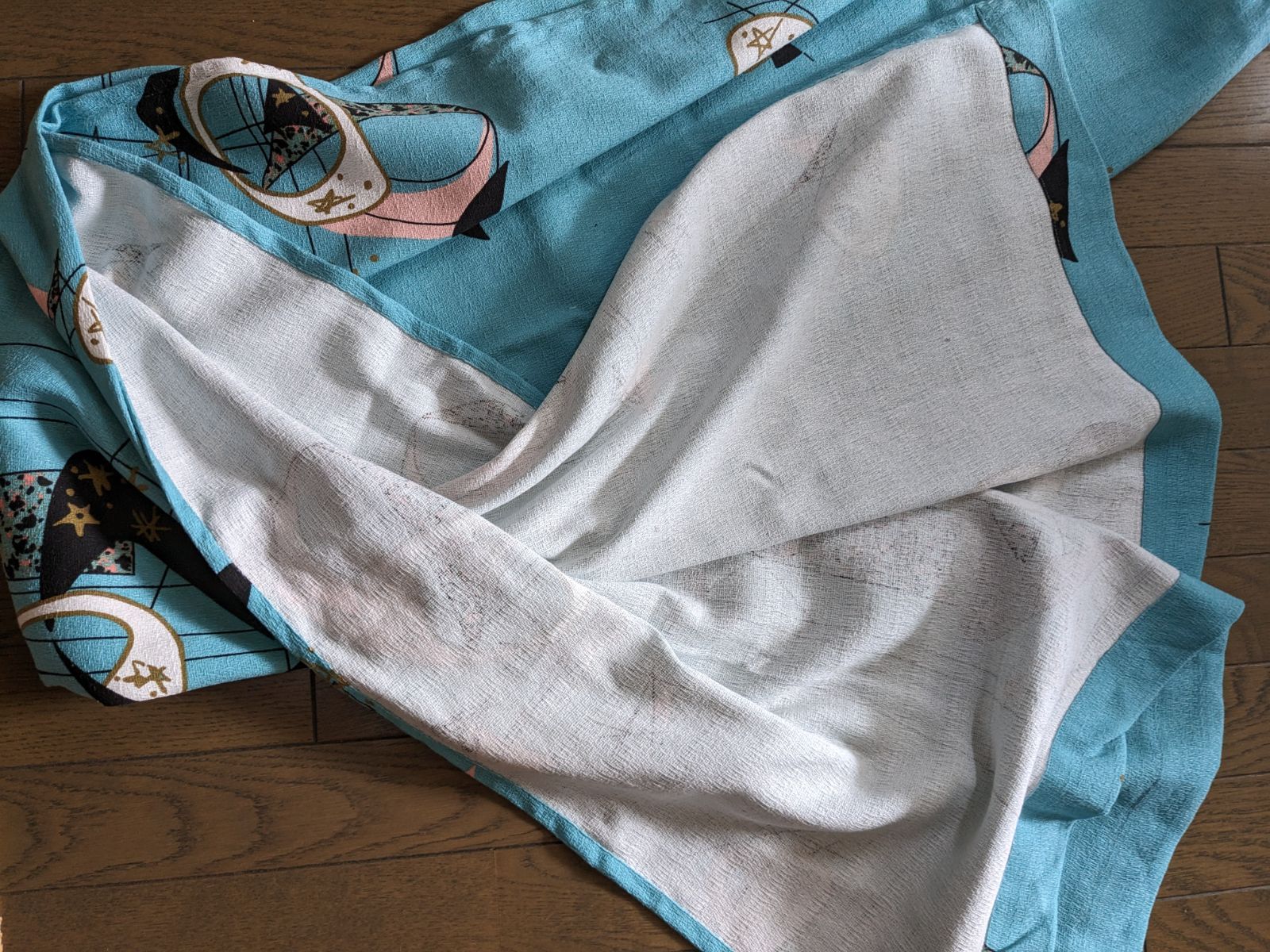 50's柄カーテン140cmブルーパレット