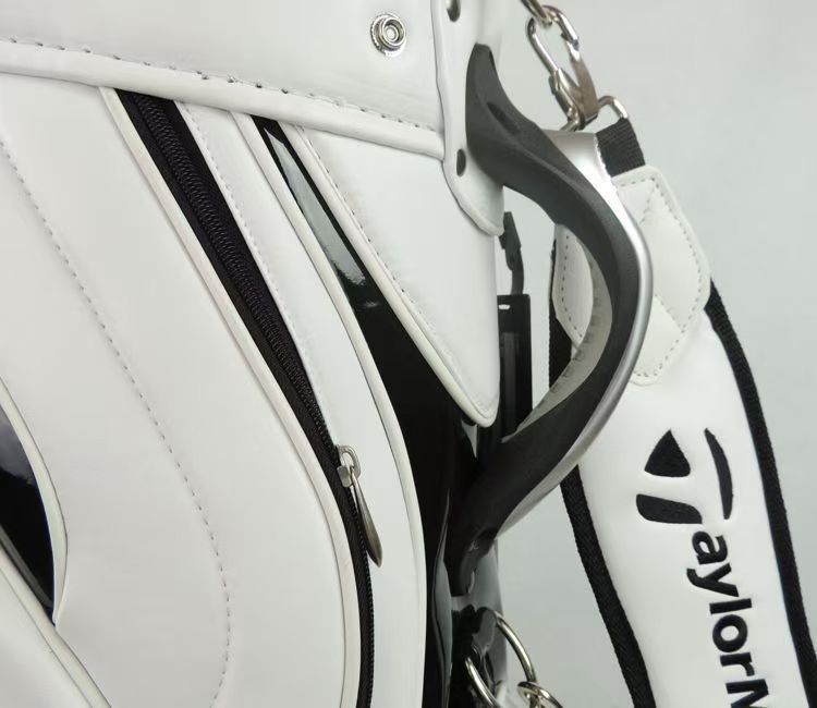 新品未使用】テーラーメイド カートバック/ラウンドトート Audi 楽天