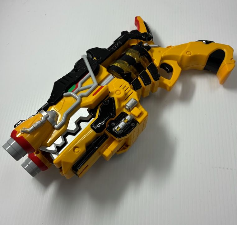 BANDAI - 獣電戦隊キョウリュウジャー　戦隊おもちゃまとめ売り（バラ売り、価格相談可） BANDAI - 獣電戦隊キョウリュウジャー 戦隊おもちゃまとめ売り