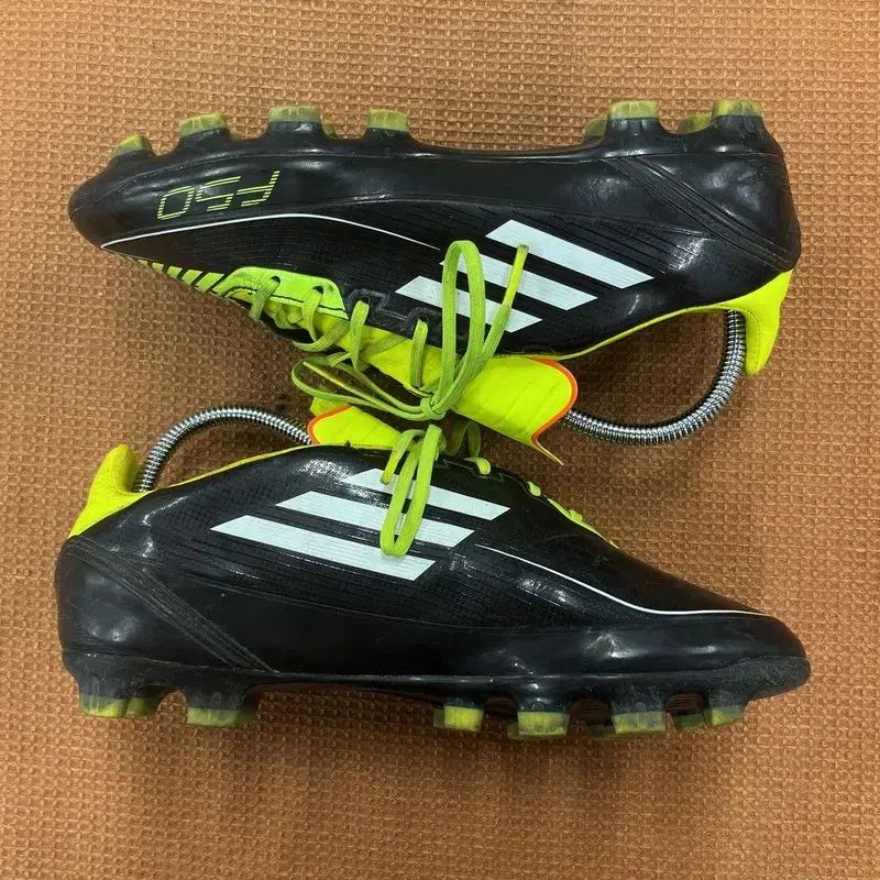 adidas アディダス F30 2008 TRX HG WF(ホワイト×ブルー) 359022