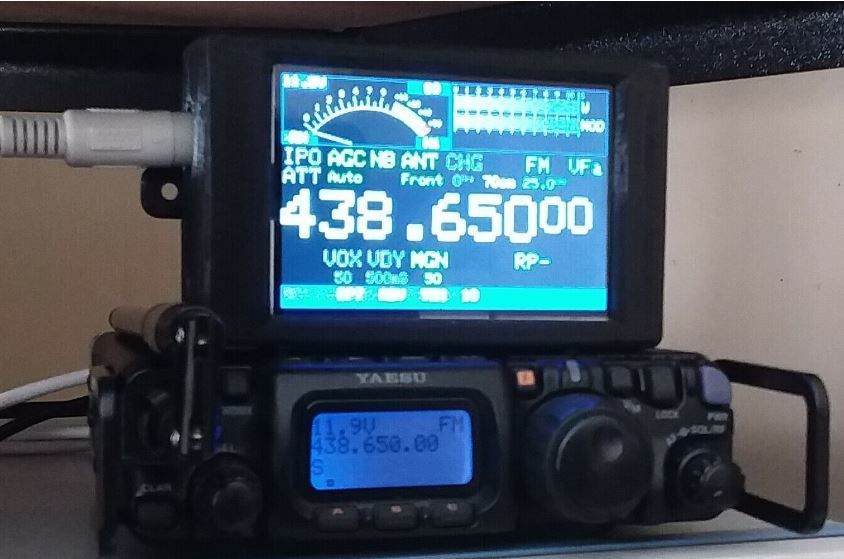 cat Display 3.5” ケース付 FT-818ND FT-817