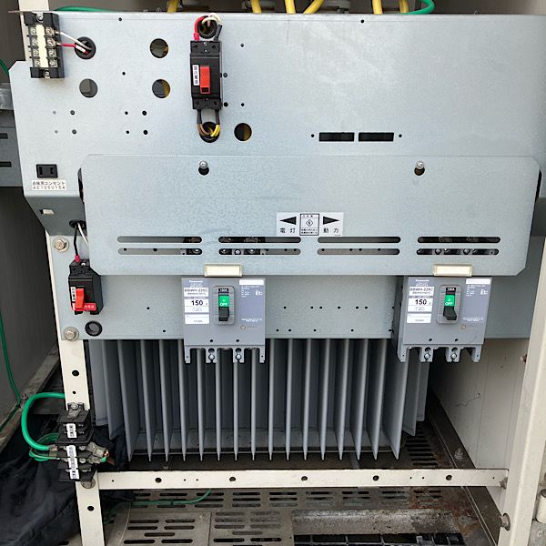 キュービクル式高圧受電設備