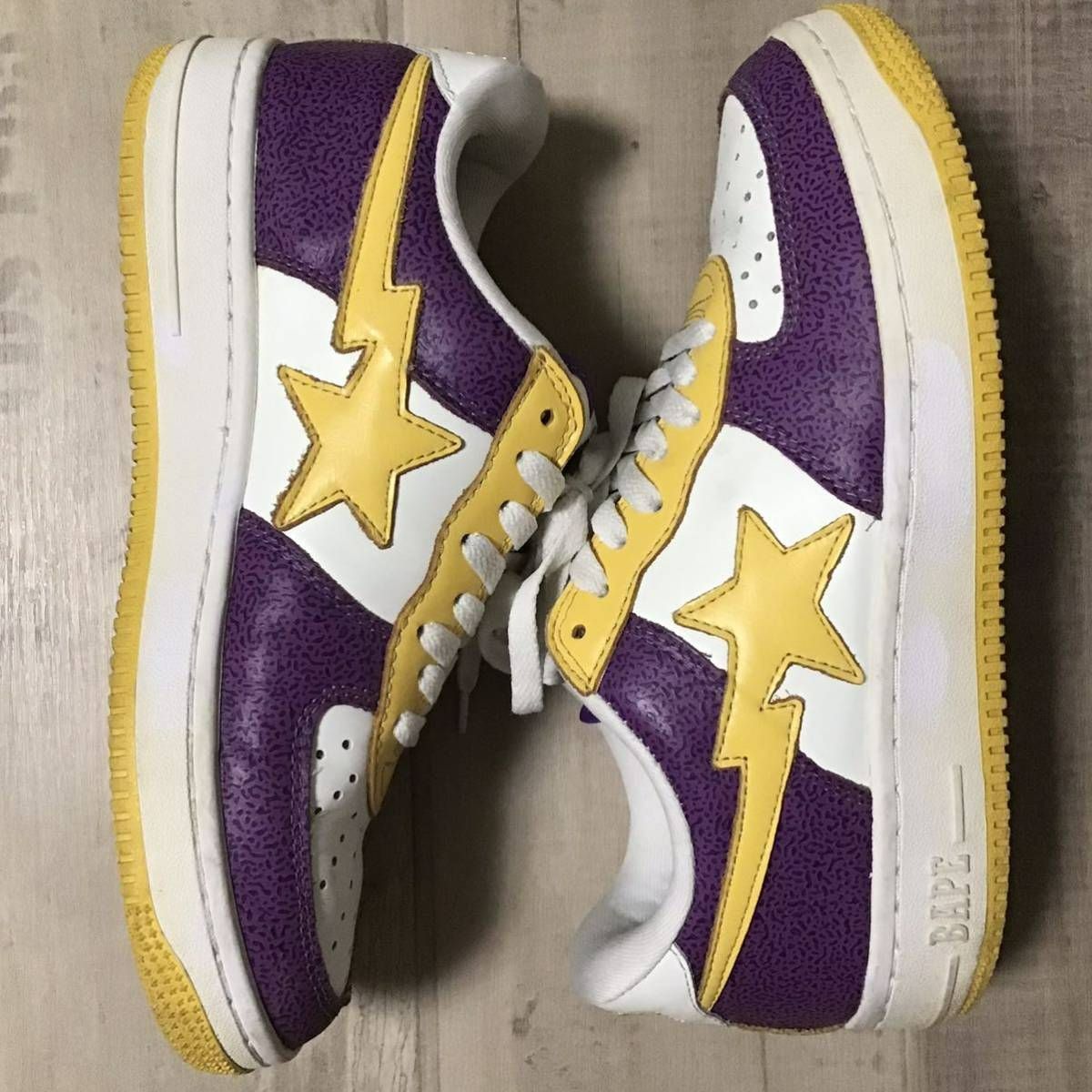 割引中BAPE BAPESTA スニーカー エイプ レザー ベイプ アベイシングエイプ 靴