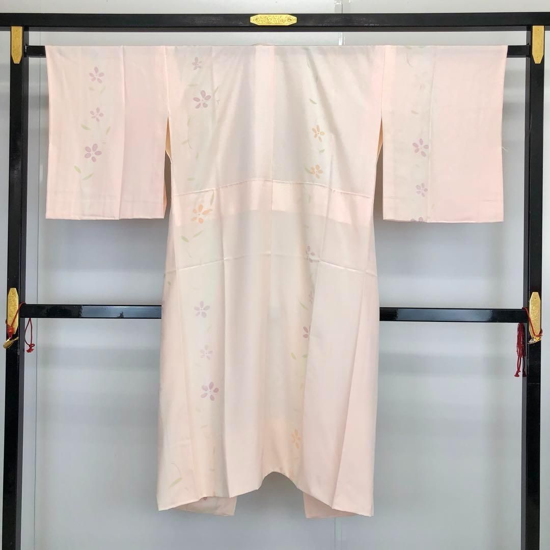 長襦袢 淡い色彩の花模様に暈し 桜色 半衿付 J-201