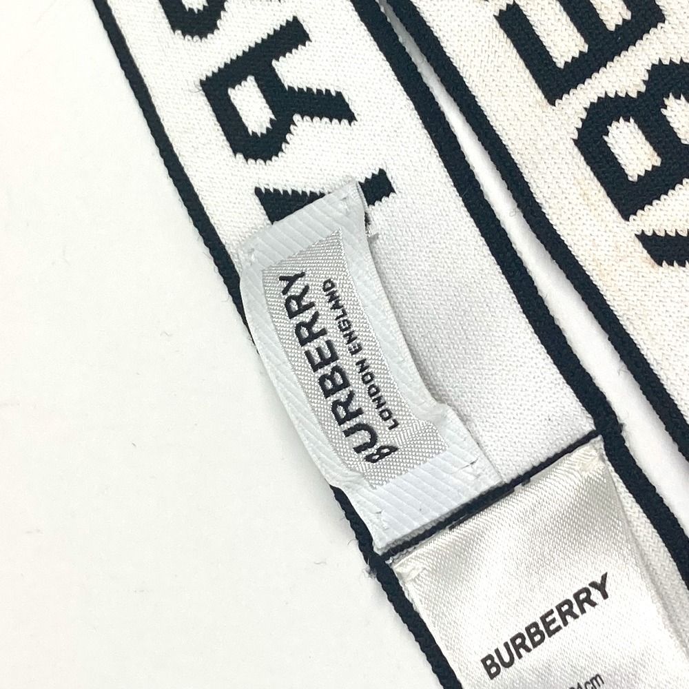 【美品】バーバリー　ヘアバンド　伸縮性　ロゴ　ブラック×ホワイト BURBERRY バーバリー ヘアバンド ロゴ ナイロン ブラック - メルカリ