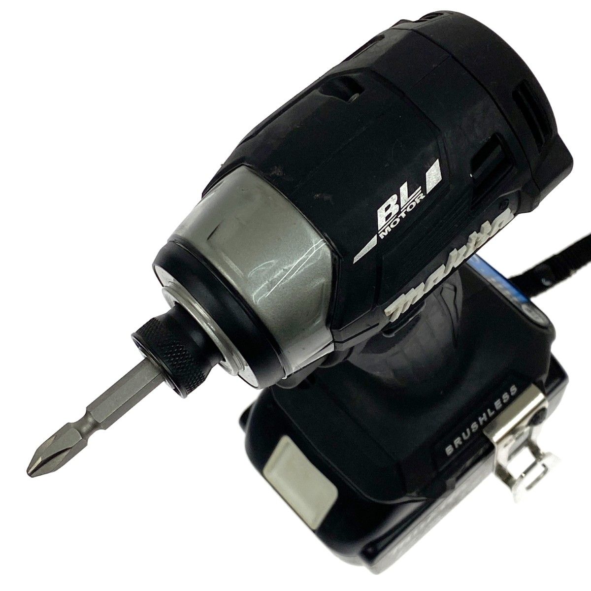 充電式インパクトドライバ