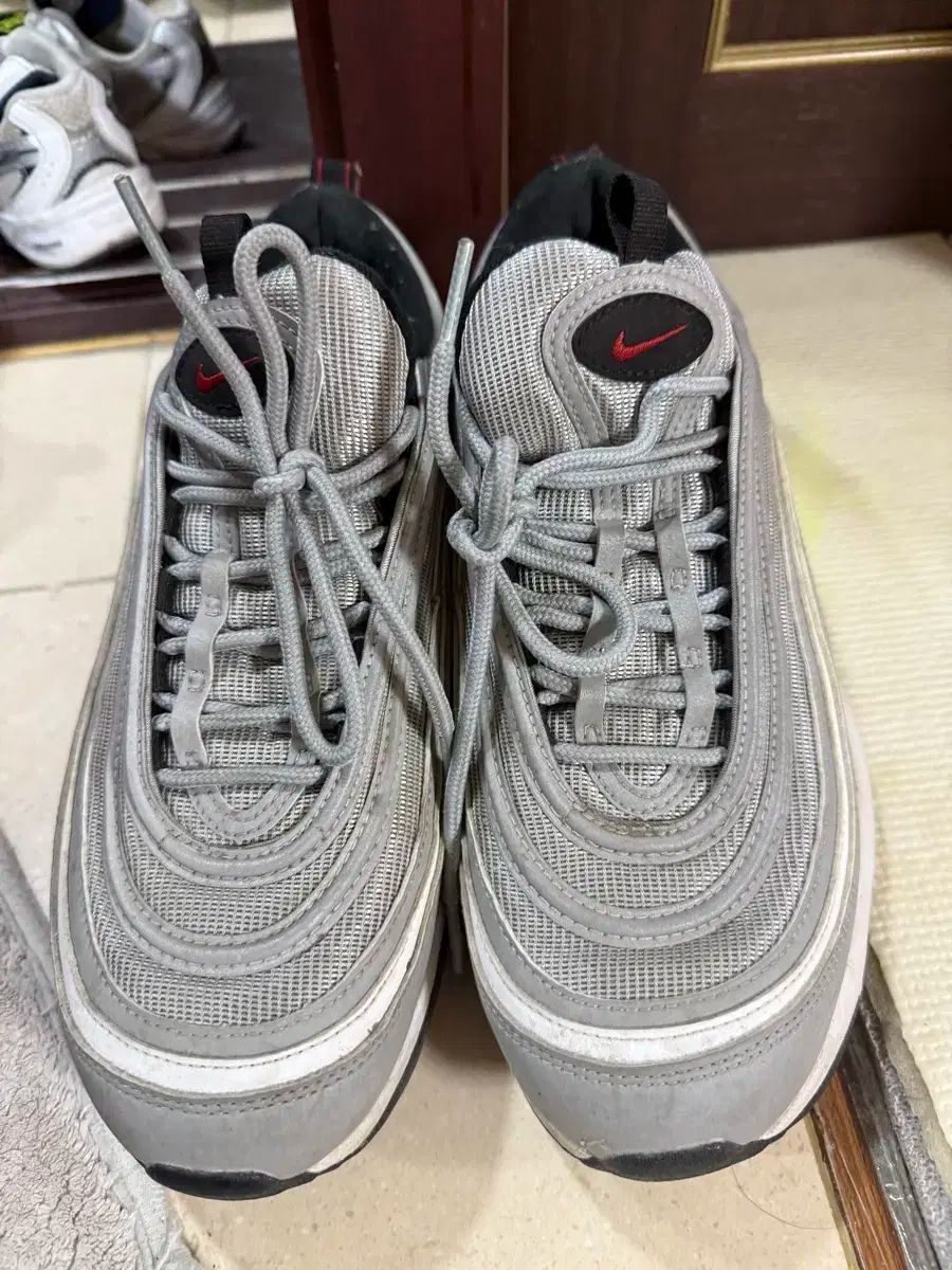 NIKE ナイキ エアマックス 97 シルバー ゴルフシューズ 260 5 1 つ未満 スクリーン装着