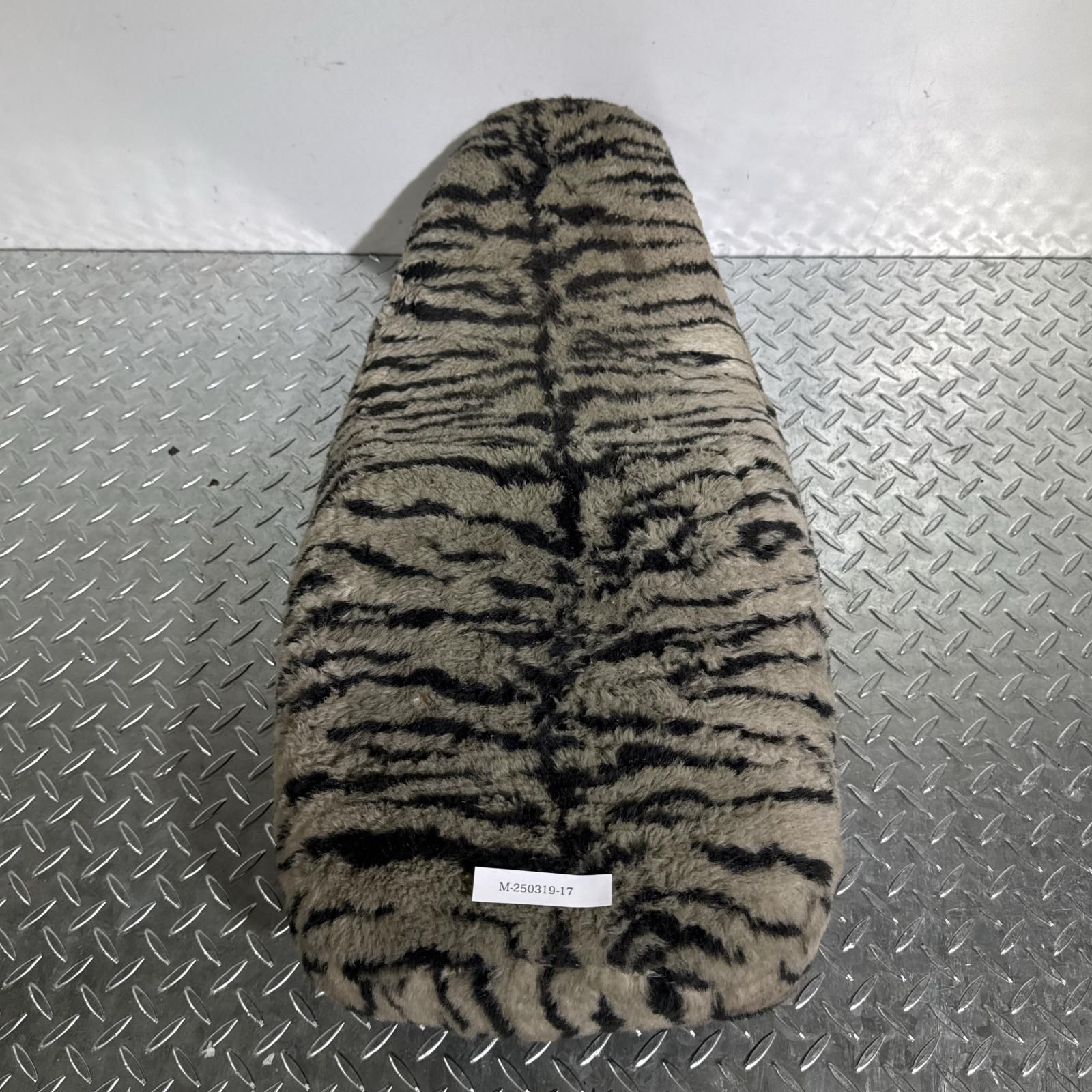 KAWASAKI KZ1000 シート カワサキ