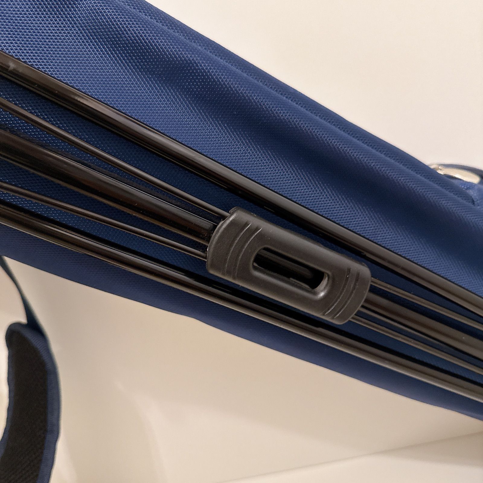 パーリーゲイツ　セルフスタンドバック　ミニバック　アイアンバック肩掛けベルト付き パーリーゲイツ セルフスタンドバック ミニバック アイアンバック