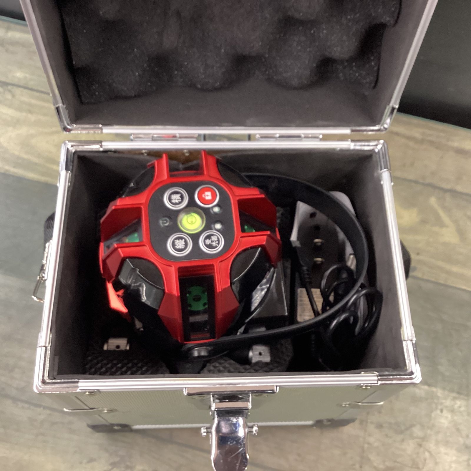 テクノ販売 LST-BG6 レーザー墨出し器 三脚付き【市川行徳店】【店頭