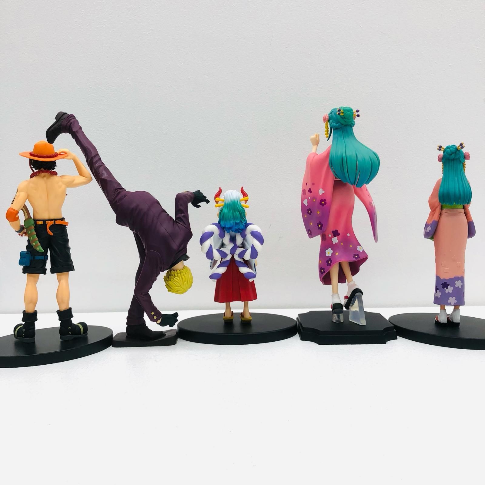 【物流センター】 中古 フィギュア ワンピース 幼少期ヤマト サンジ エース ほか 5体セット 【720】 物流センター】 中古 フィギュア ワンピース 幼少期ヤマト