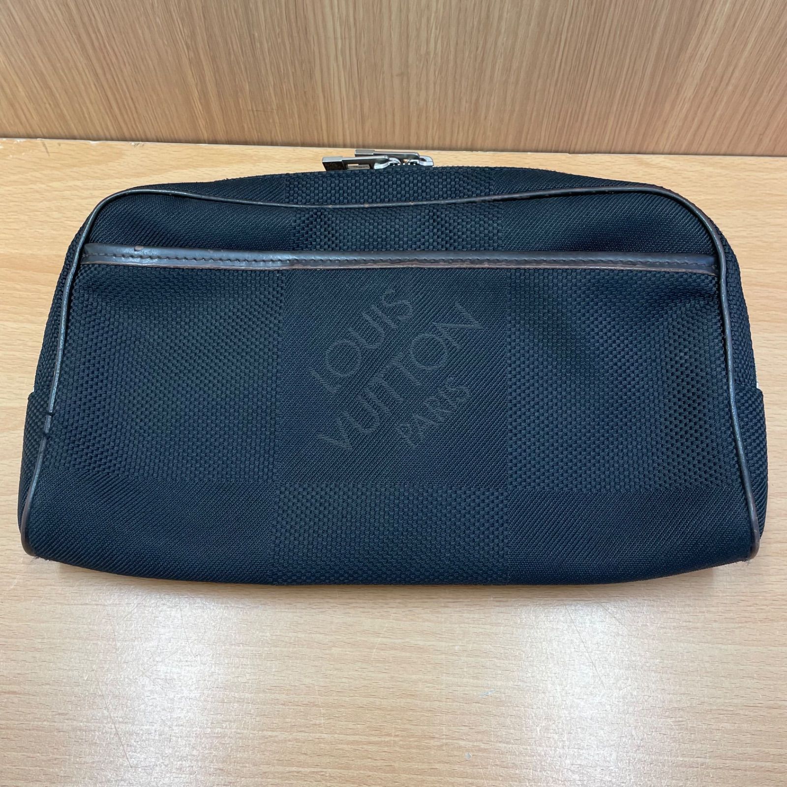 ルイヴィトン Louis Vuitton M93620 ジュアン アクロバット ボディバッグ A25-1229