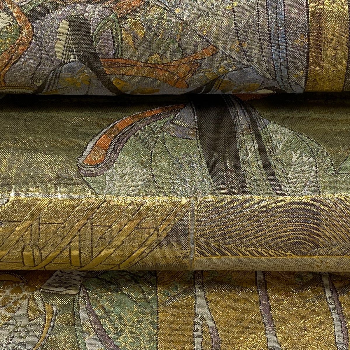 丸帯 美品 逸品 証紙 祇園社山鉾巡行全図 箔 金糸 金色 正絹 【中古 