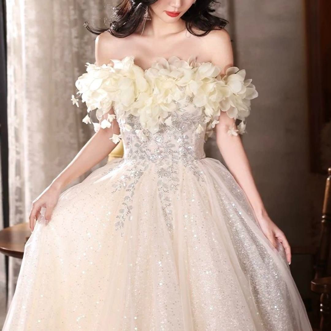 お花のデザインがオシャレなオフショルのチュール ロングドレス 新品未使用 レディースファッション 人気商品 お花のデザインが
