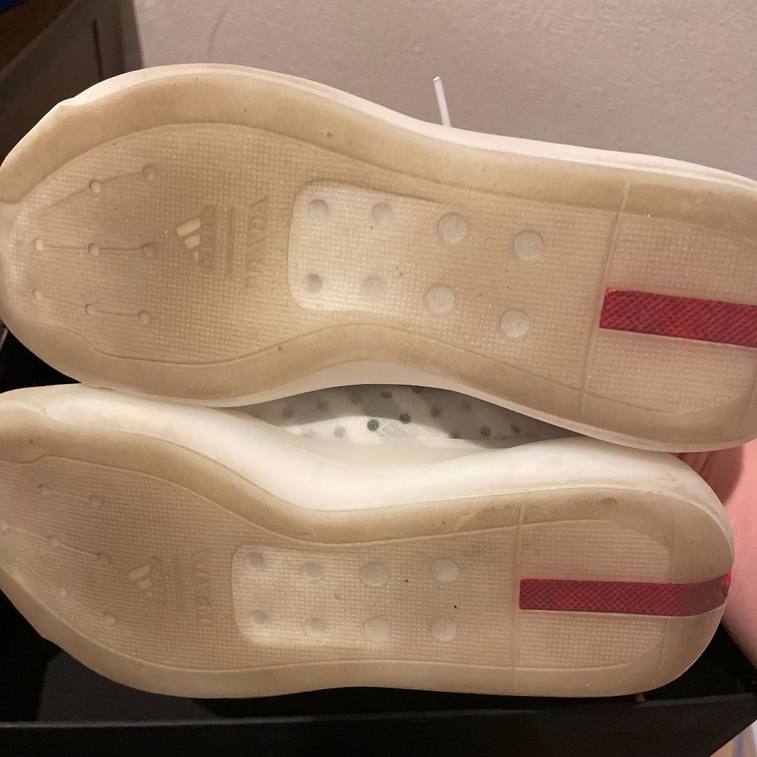 プラダ adidas ルナロッサ スニーカー 世界400足限定 - メルカリ 