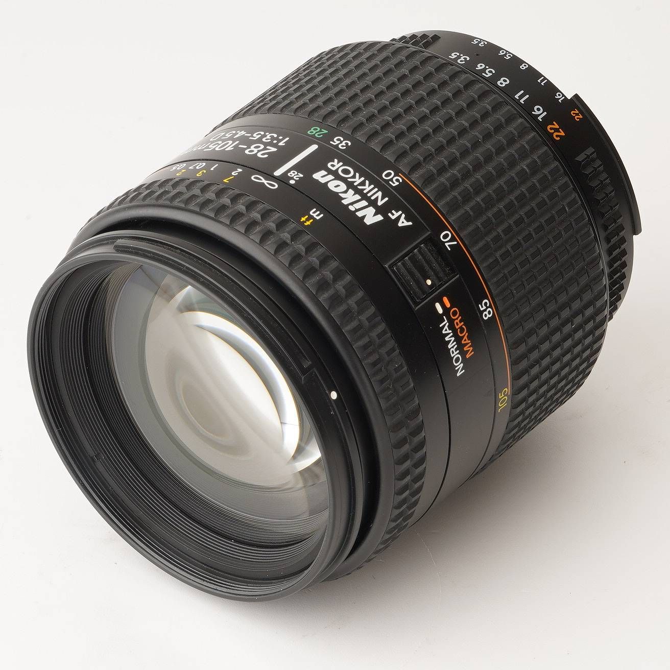 Nikon F100 一眼レフカメラ 28-105mm Nikon F100 一眼レフカメラ + Nikkor 28-105mm Nikon F100 – The