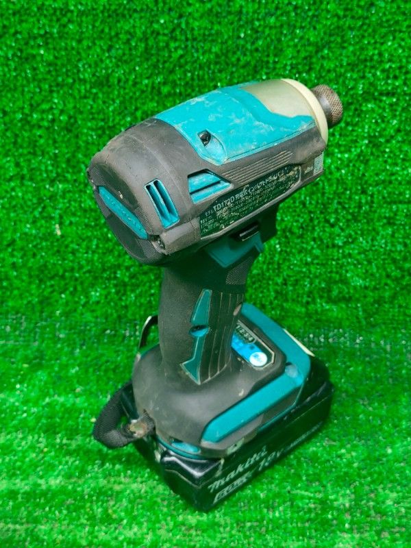 インパクトドライバ