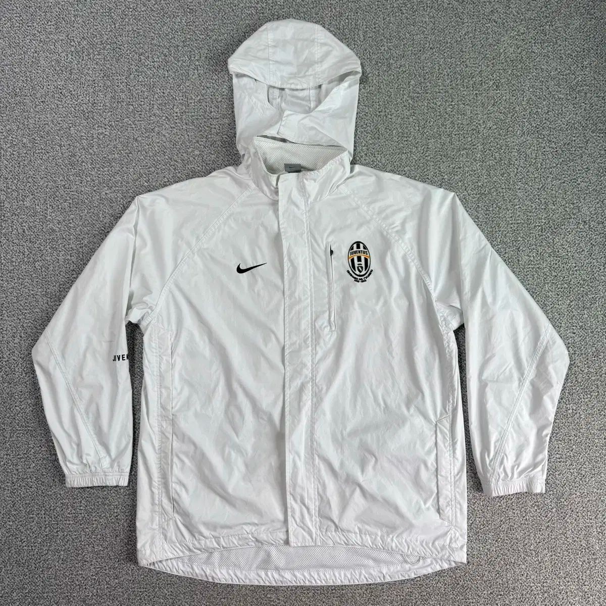 Nike ナイキ ユヴェントス ウインドブレーカー L