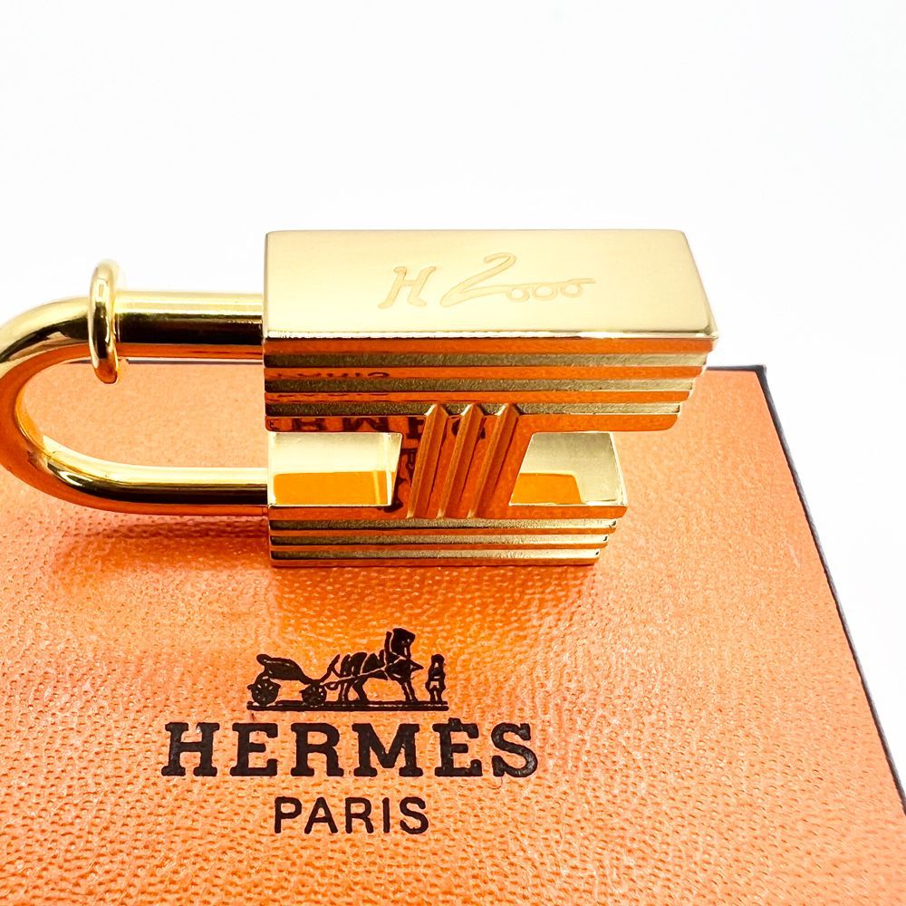 極上美品】エルメス HERMES カデナ H柄 南京錠 2000年限定-