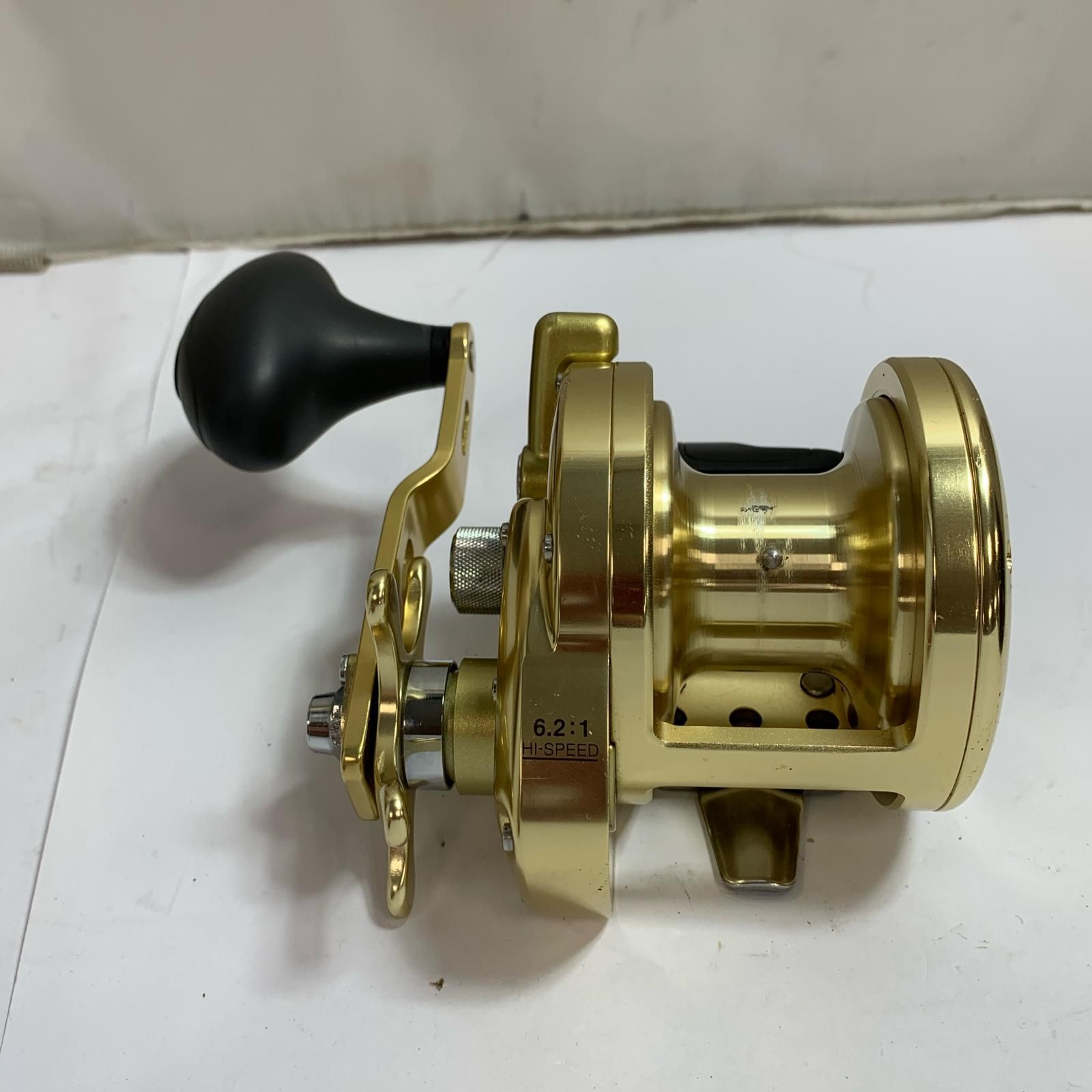 SHIMANO シマノ スコーピオン オシアジガー2000 両軸リール 本体