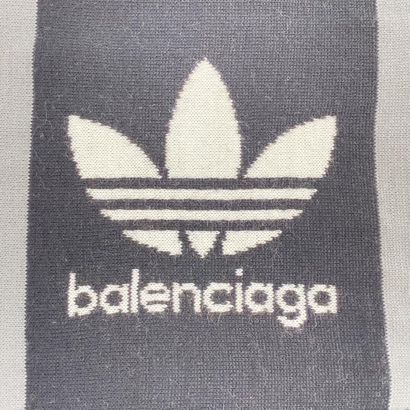 ホワイト バレンシアガ