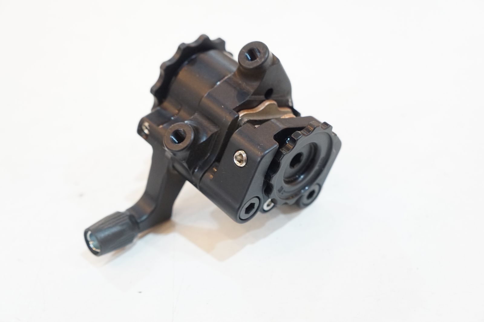 KLAMPER FLAT