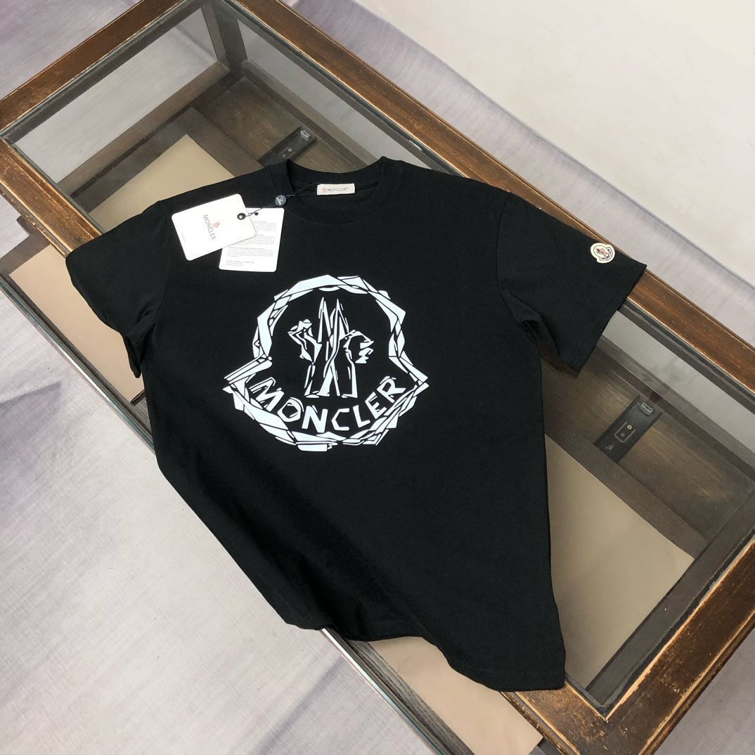 ♪直営店♪Moncler 25SS Tシャツ 今日特価】Moncler / モンクレール 25SS ロゴプリント半袖 T