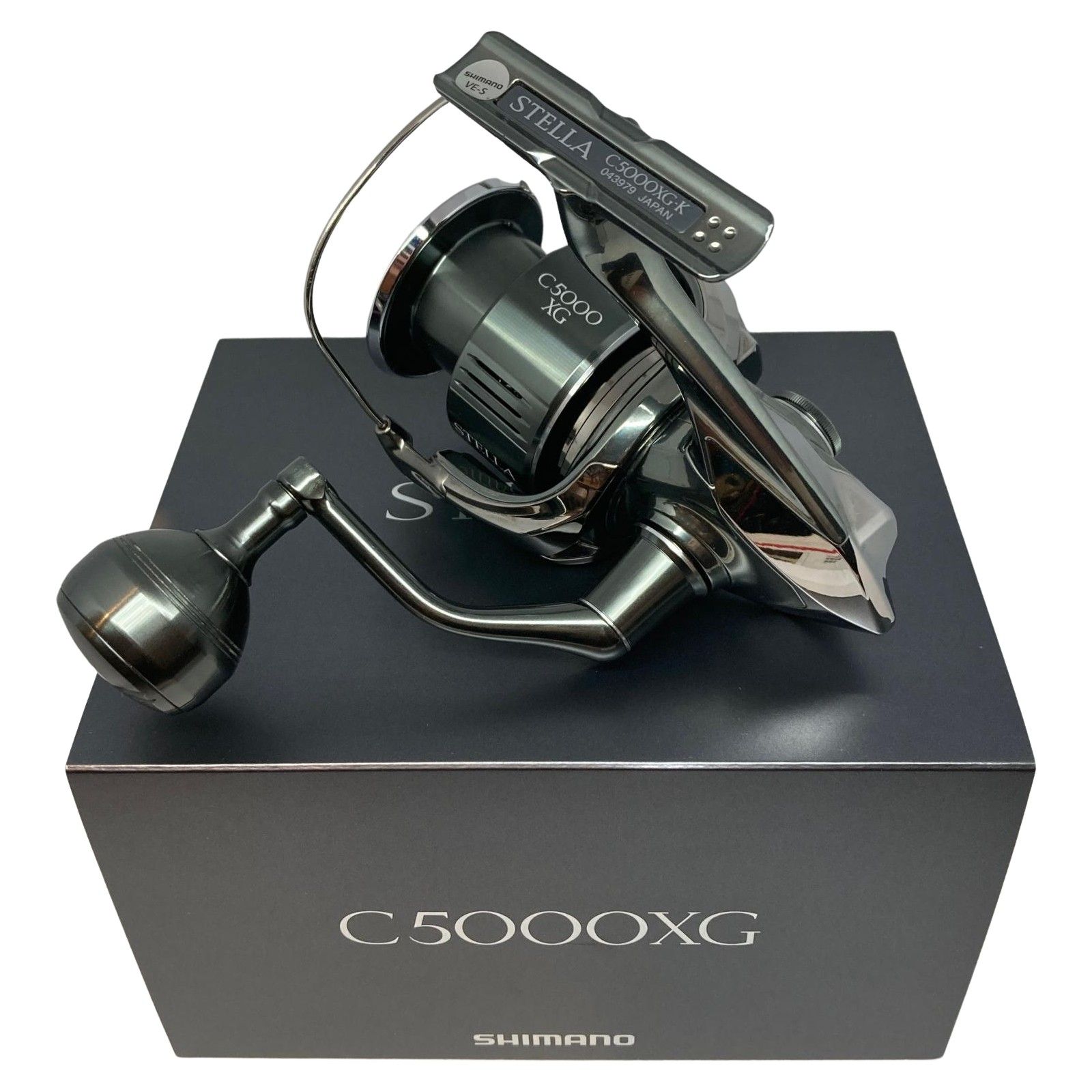 22ステラC5000XG-K 数回使用極美品 PE2号300m 箱と袋あり 22ステラC5000XG-K 数回使用極美品 PE2号300m 箱と袋