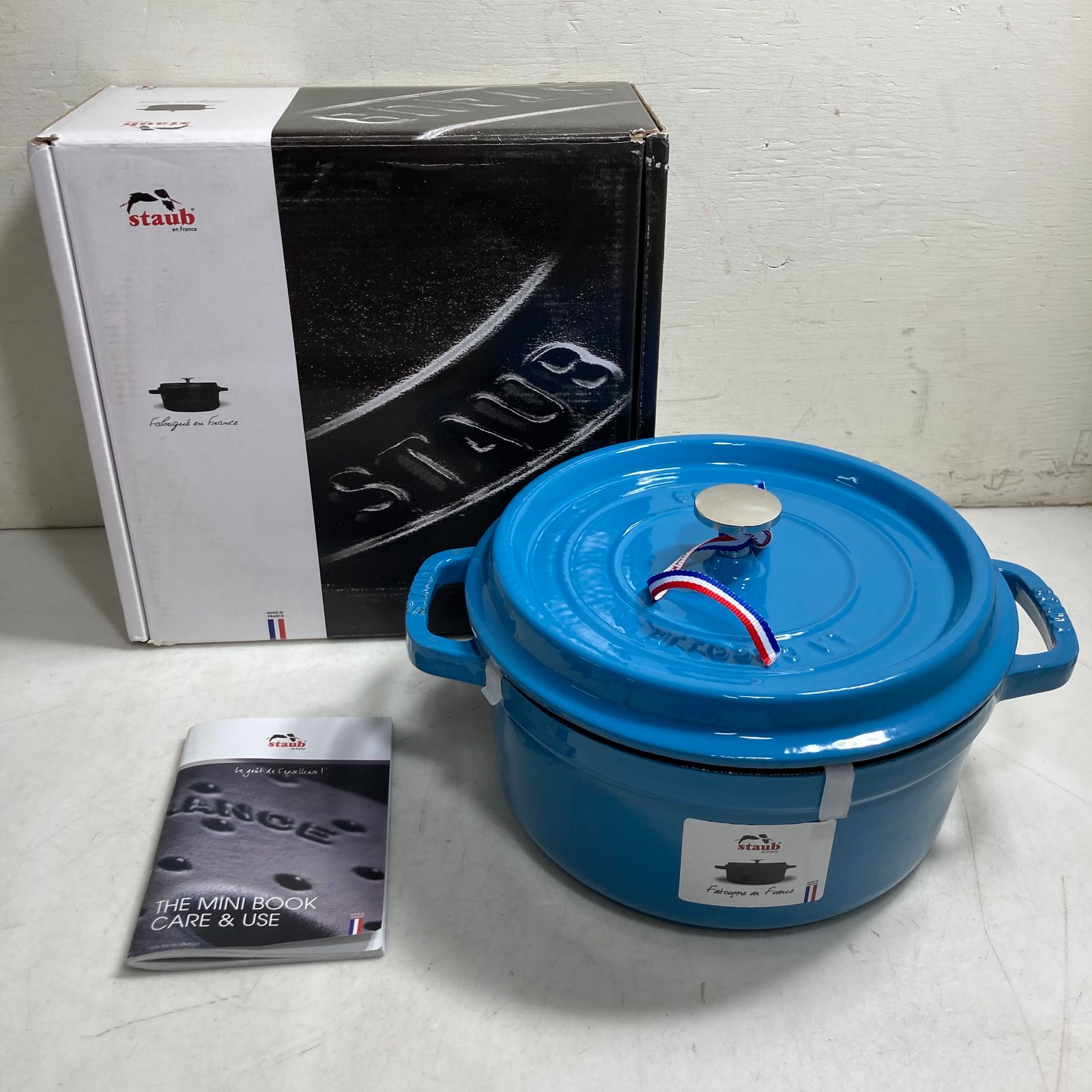 LAVA ラウンドキャセロール20センチ ストウブ ココット おしゃれ