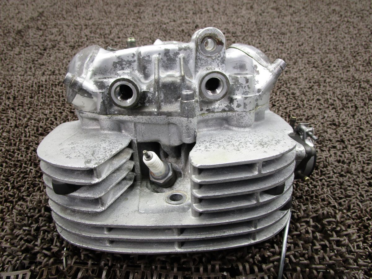 SR400 シリンダーヘッド W700！RH01J ヤマハ 【 H313E 】 キャブ車 動画有