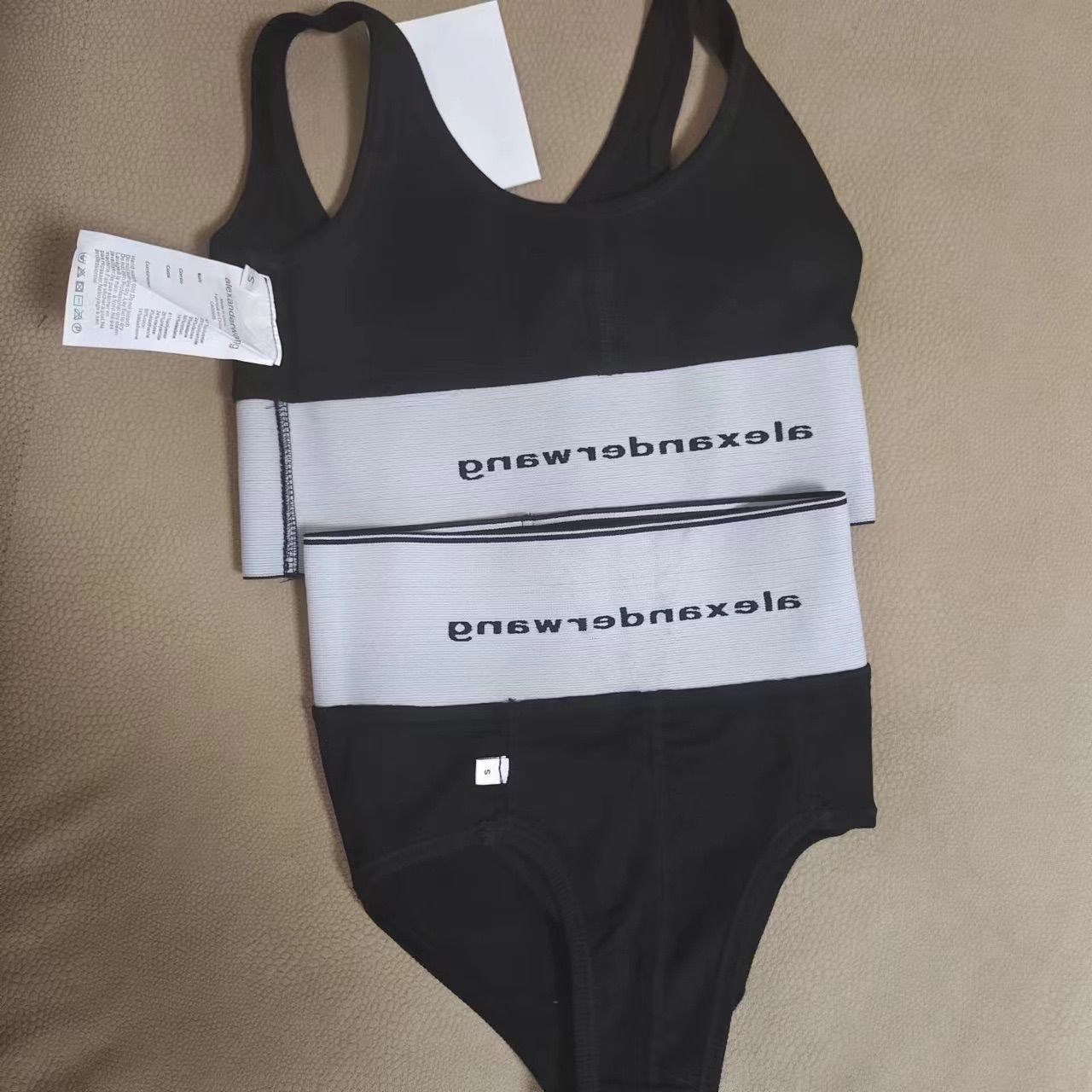 Alexanderwang ロゴブラトップ ビキニ ショーツセット - メルカリ