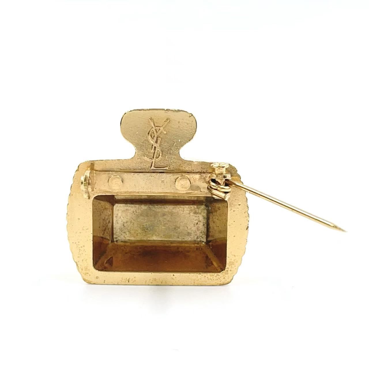 【✨最終価格✨】YVES SAINT LAURENT ゴールドブローチ ✨最終価格✨】YVES SAINT LAURENT ゴールドブローチ Yves Saint