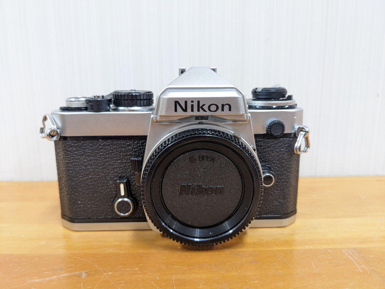 動作品 Nikon ニコン FE フィルムカメラ シルバー ボディ M2377