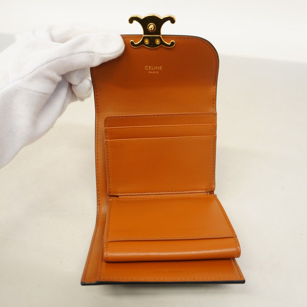 5hb0985-h】セリーヌ 三つ折り財布 トリオンフ PVC ブラック ゴールド  