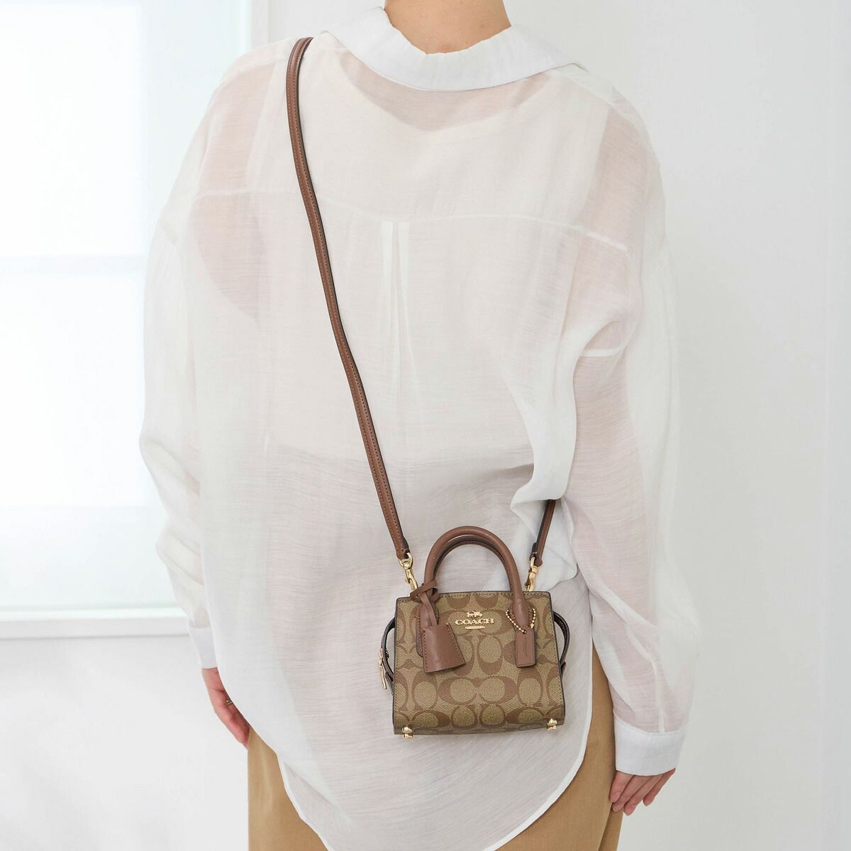 コーチ] mini バケツパック カーキ色 logo ロープロック ハンドバッグ