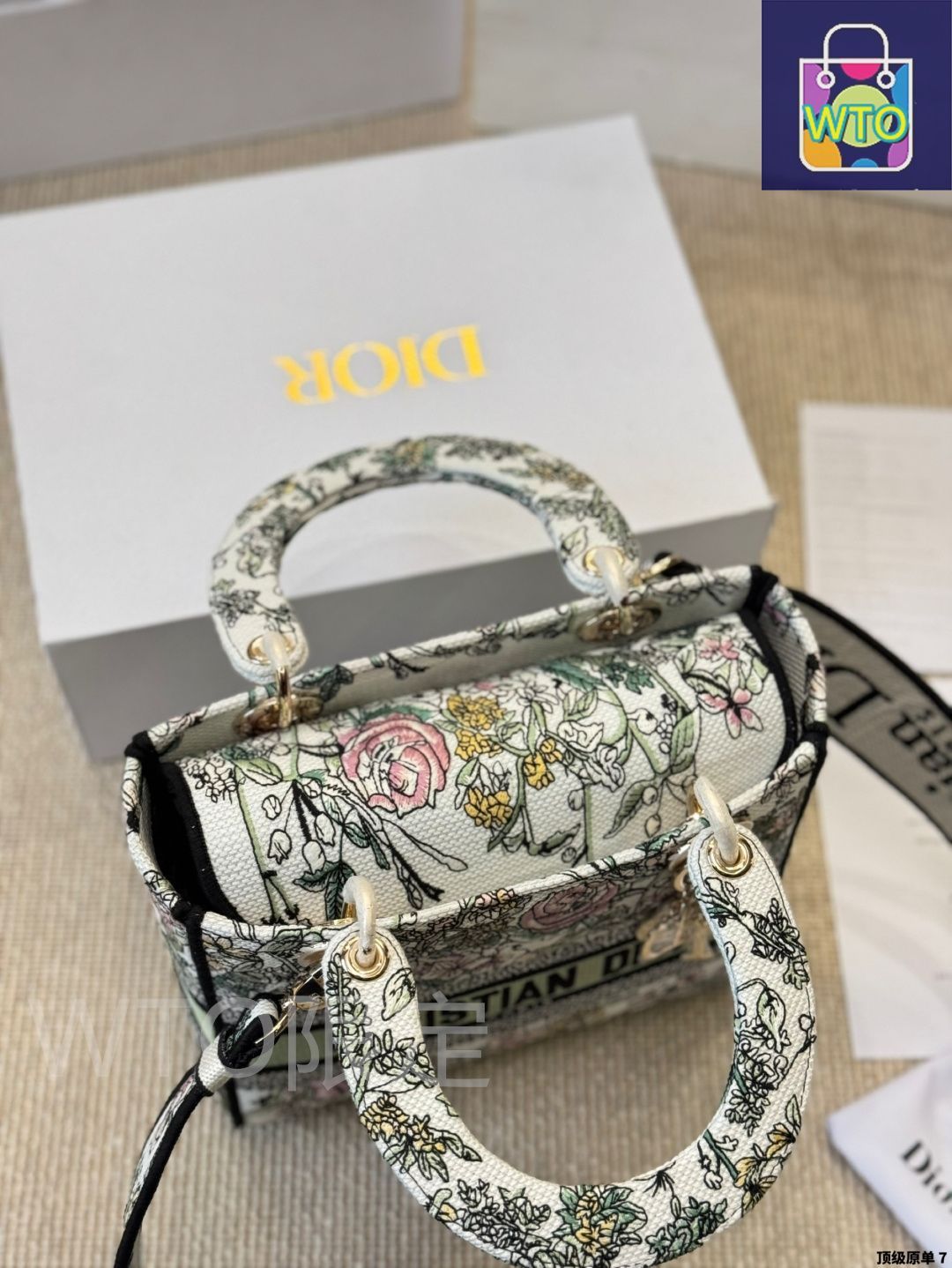 今日特価】Dior Lady D - Lite 刺繍バッグ スターモデル版（Dior