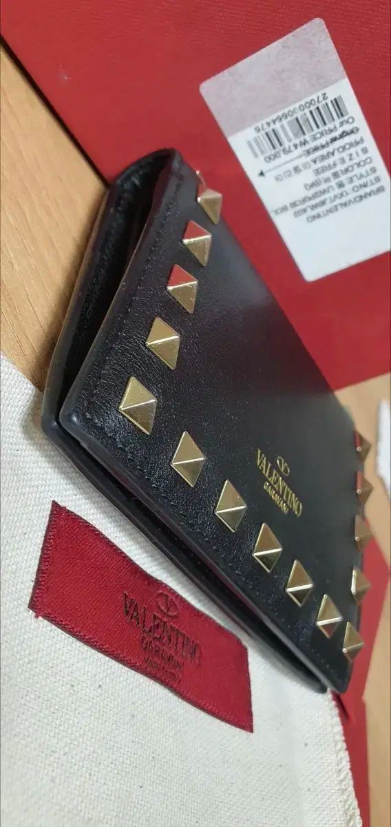 二つ折り財布|財布