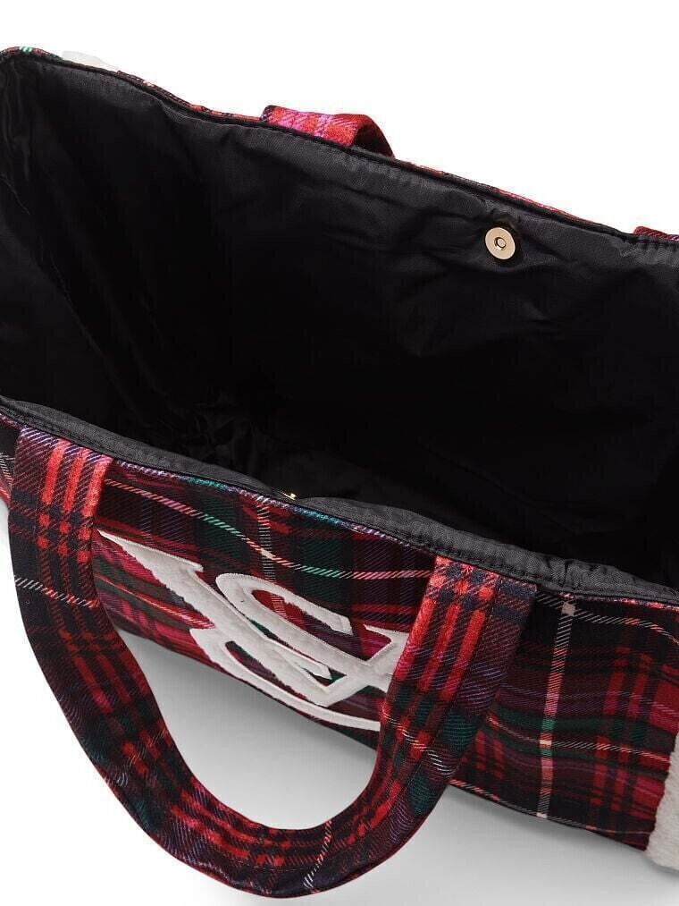 新品未開封！　ヴィクトリアズシークレット　 ブランケット&トートバッグのセット 058 ヴィクトリアシークレット PINK トートバッグ +