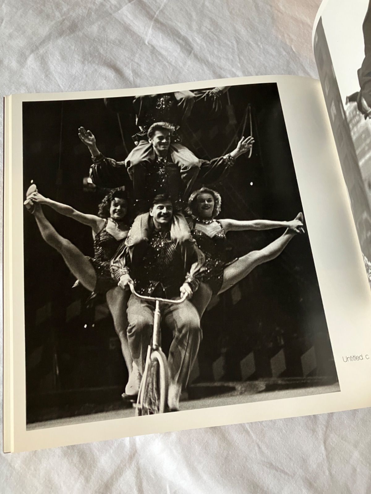 Garry Winogrand: Figments from The Real World - メルカリ