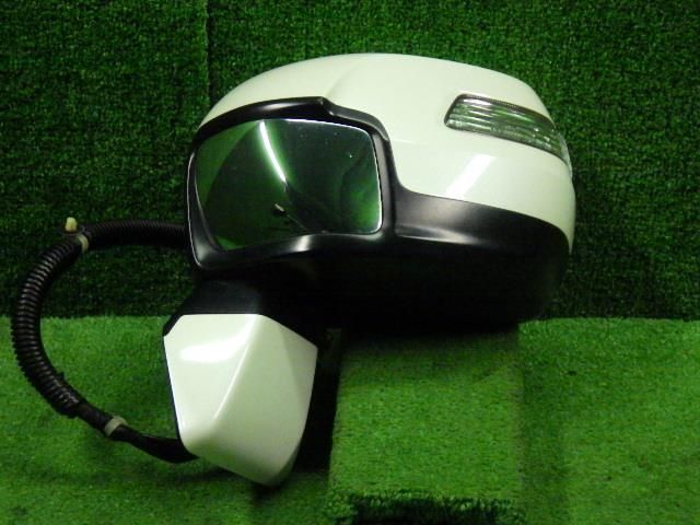 ステップワゴン DBA-RK1 左サイドミラー NH624P 白パール 電動格納 ウィンカー付 9ピン 76250-SZW-J31ZC 9150