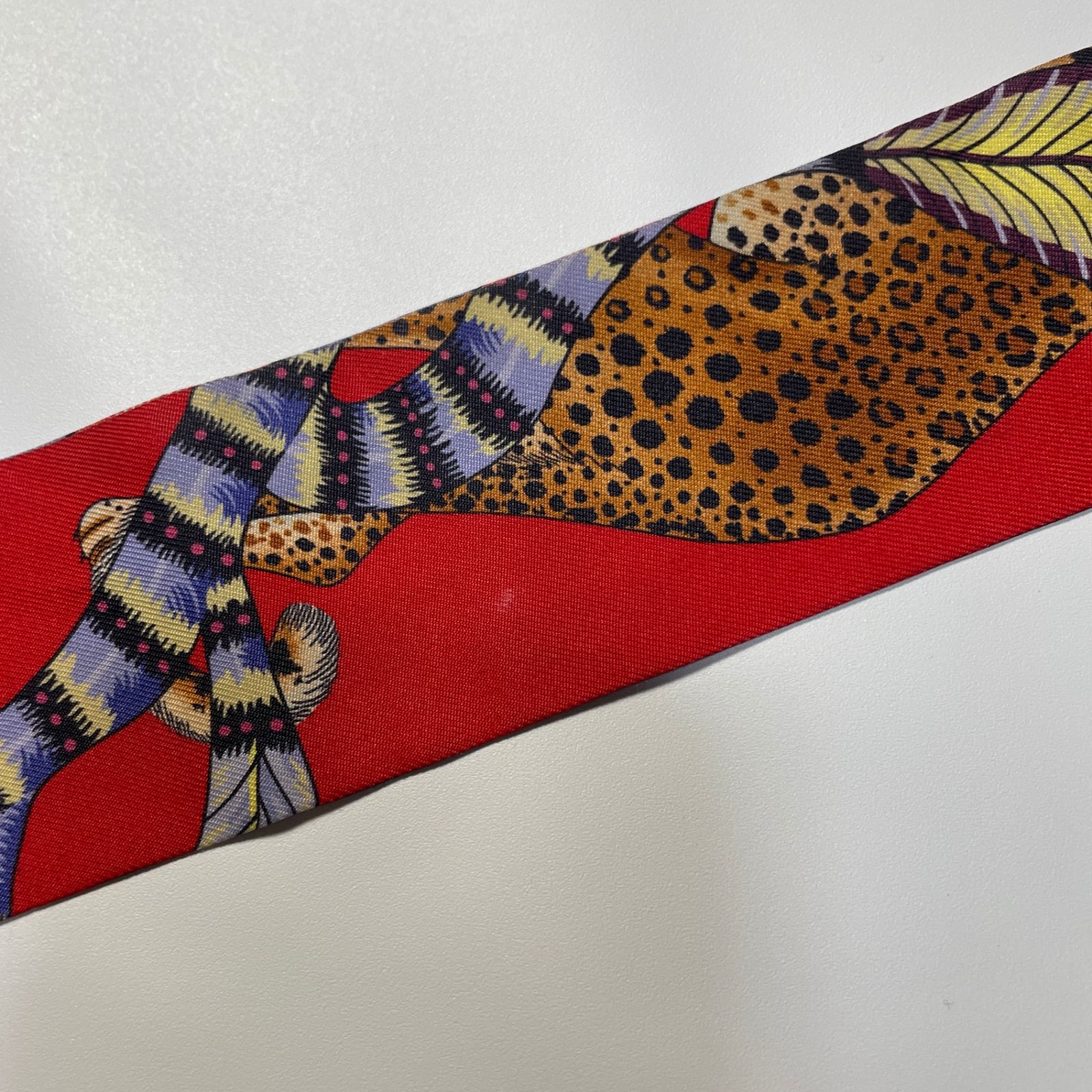 2509-238｜美品｜エルメス ツイリードール スカーフ シルク レッド  