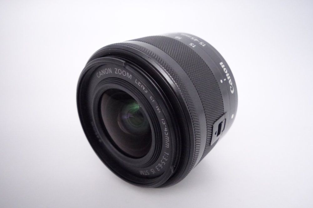 キヤノン Canon 標準ズームレンズ EF-M15-45mm F3.5-6.3 IS STM ミラーレス一眼対応 D090089A