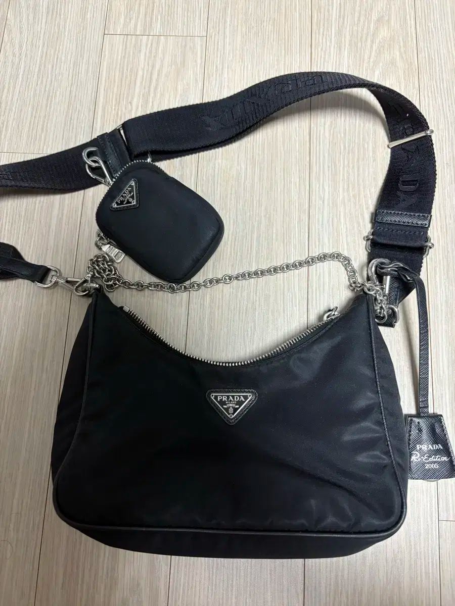 PRADA プラダ テスート ナイロン