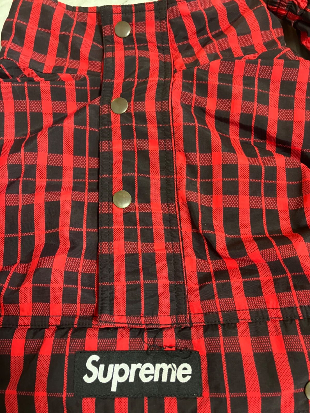 ジャケット・アウター supreme nylon plaid pullover Supreme Nylon Plaid Pullover (FW18) - $168