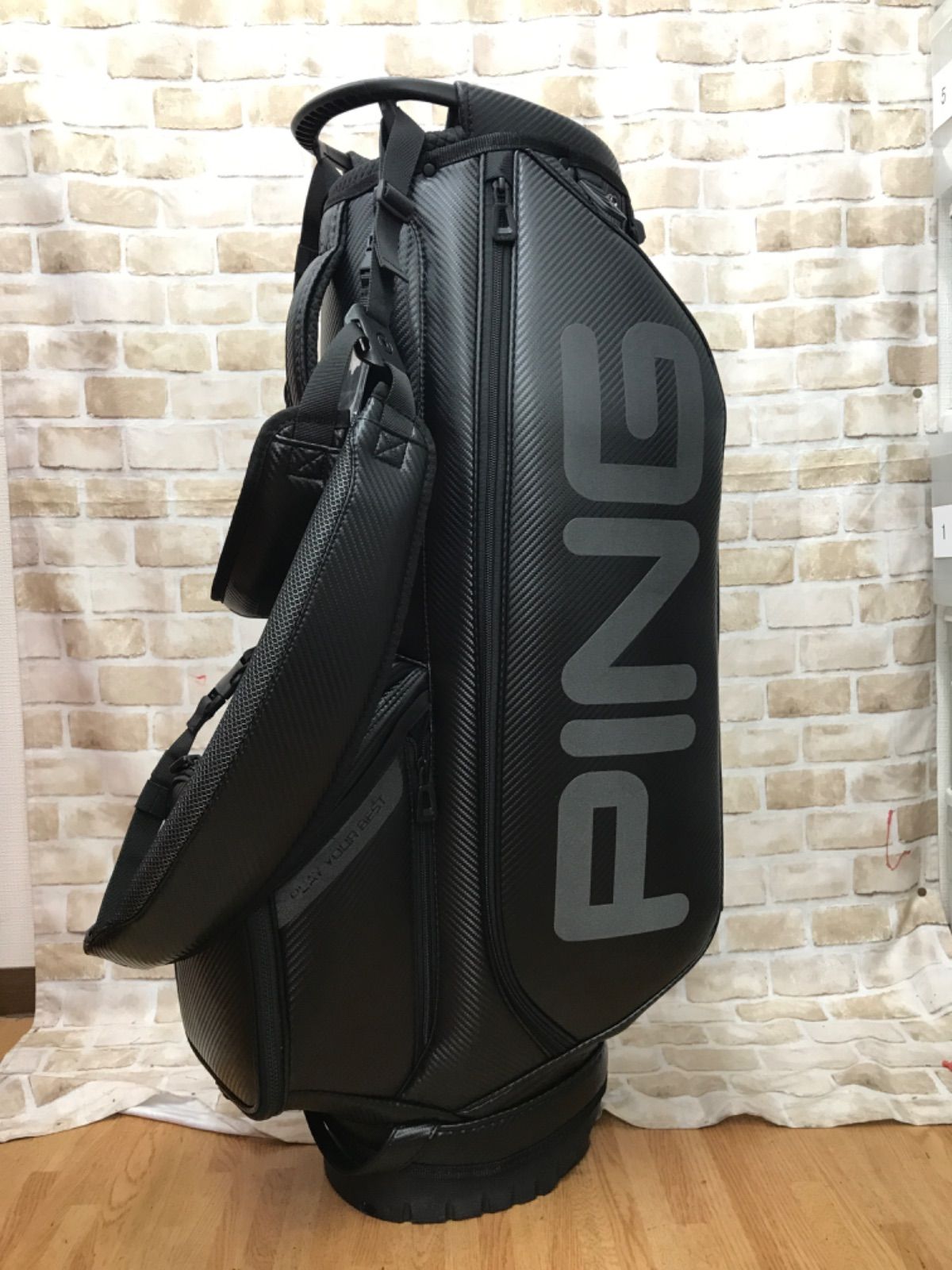YONEXテニスシューズ　27.5cm ミズノ MIZUNO ソフトボール用 ウィルドライブ レッド IBE 内