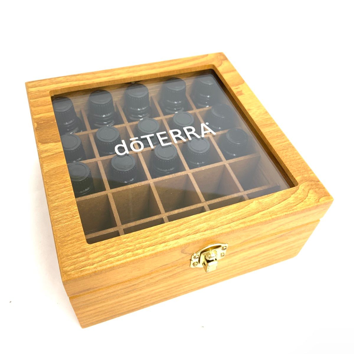 ドテラ ウッド系オイル4セット doTERRA 木箱(25マス